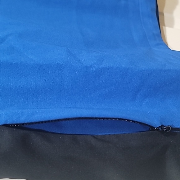 Nike Women's Stock Short Sleeve Softball Windshirt Royal Blue and Black Top , M - Picture 7 of 9